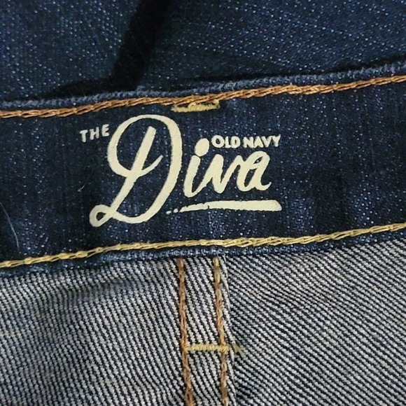 Old Navy Diva Bootcut Jeans NWOT 14 - Picture 5 of 6